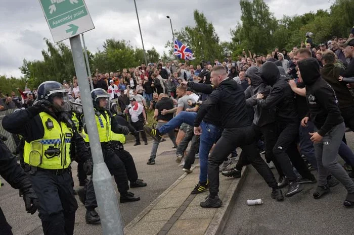 JUST IN: Nigeria High Commission in London alerts Nigerians as riots escalate in UK