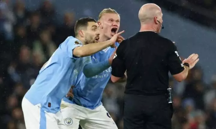 EPL refuse to punish referee after Man City vs Tottenham controversy