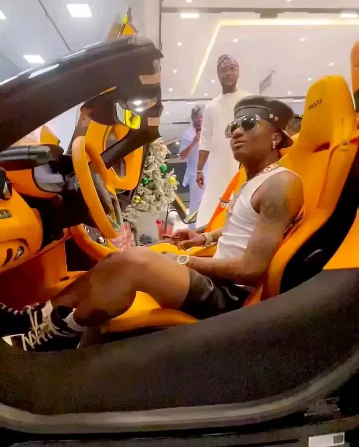 Excitement as Wizkid acquires 2024 McLaren 750S