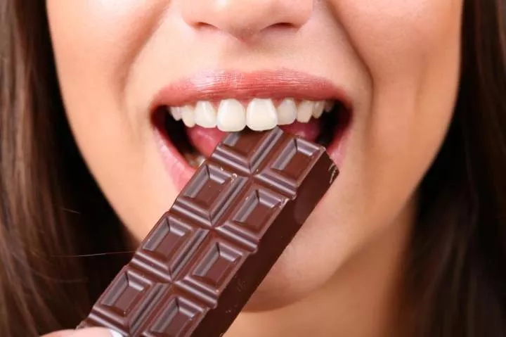 Chocolate could help with weight loss and prevent Alzheimer's, New study reveals