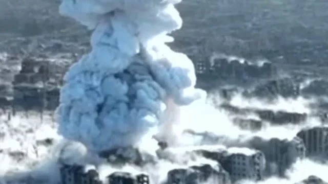 Moment Russia drops 'largest non-nuclear bomb' in Ukraine wiping out city blocks