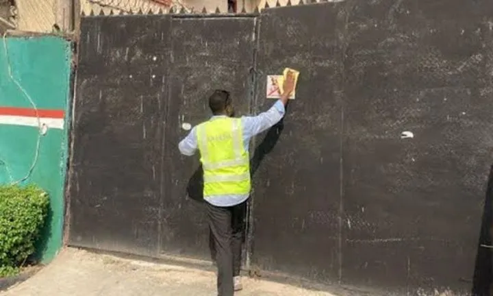 Why Lagosians can never mind their business