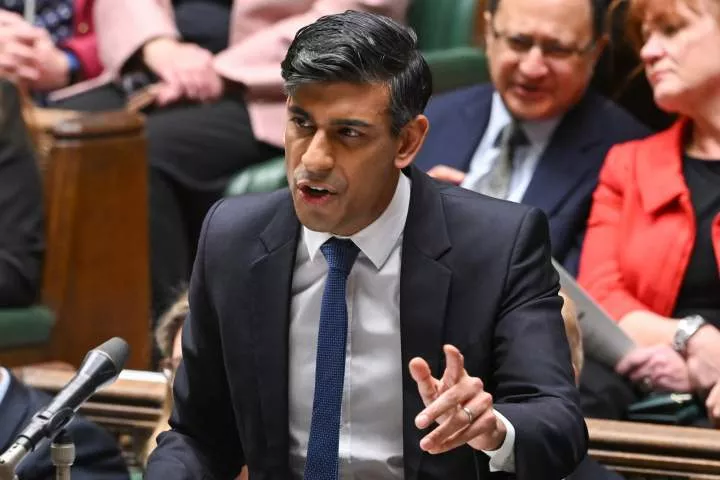 British Prime Minister, Rishi Sunak, forces through vote for total ban on smoking for those born after 2009
