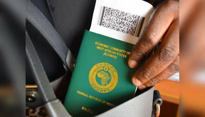 can nigerian passport holders travel to dubai