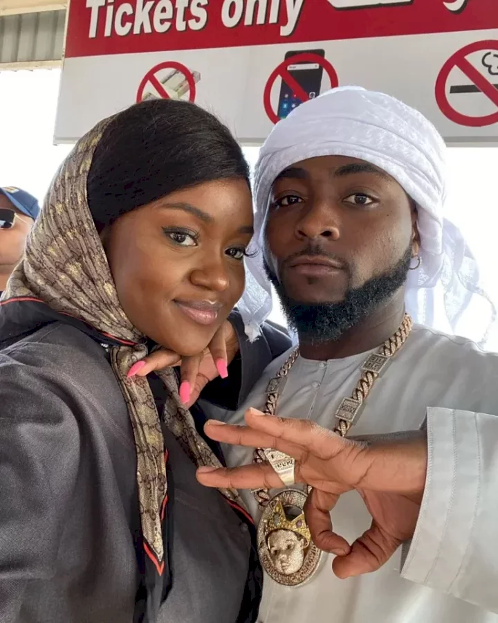 Singer Davido confirms he's marrying Chioma in 2023 (video)