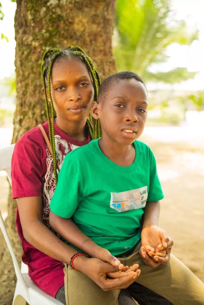 Viral Akwa Ibom boy finally reunites with his mother 7 years after he was branded a w!tch and left to starve to dǝath